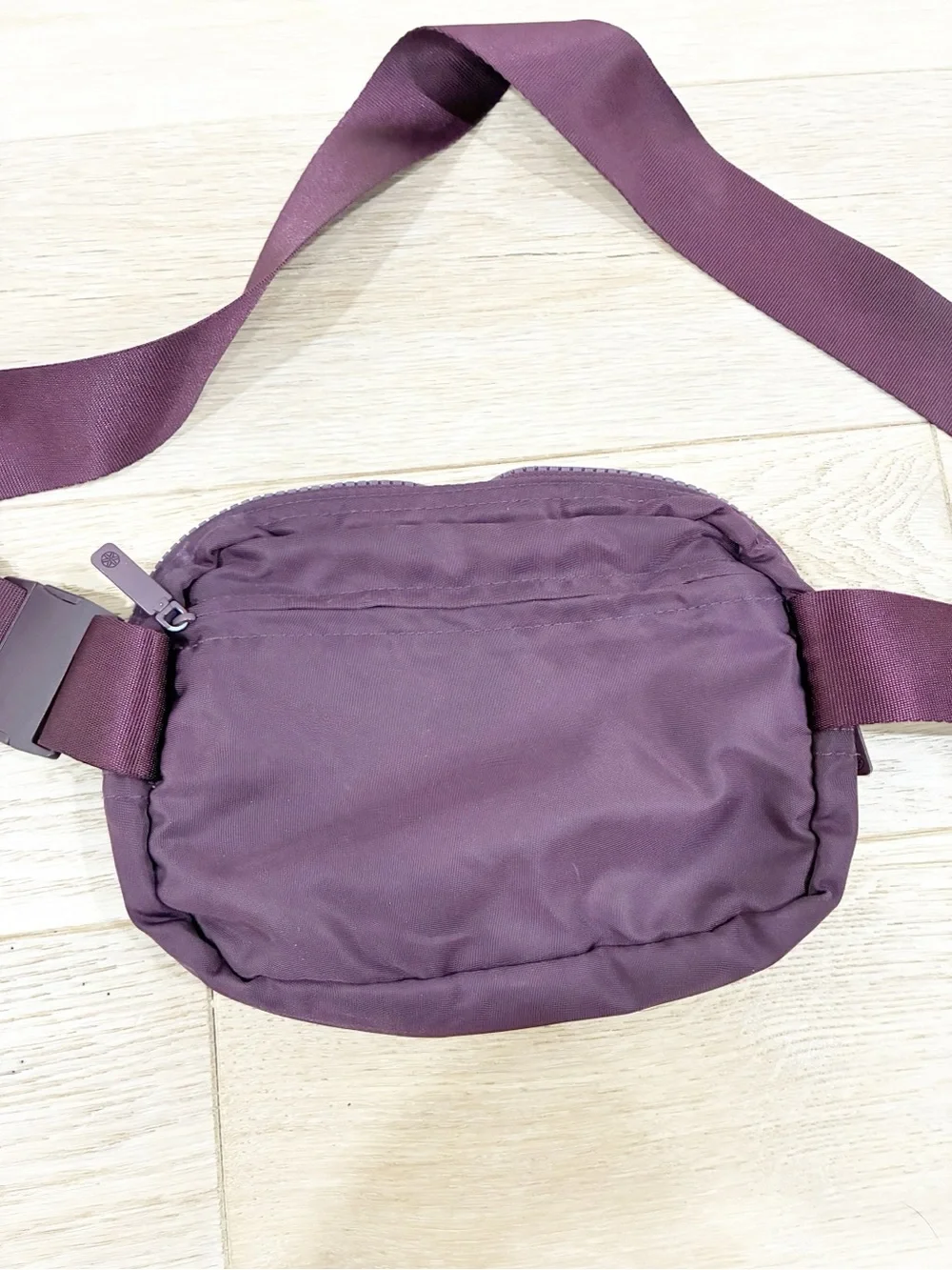 GAIAM Plum Crossbody Belt Bag